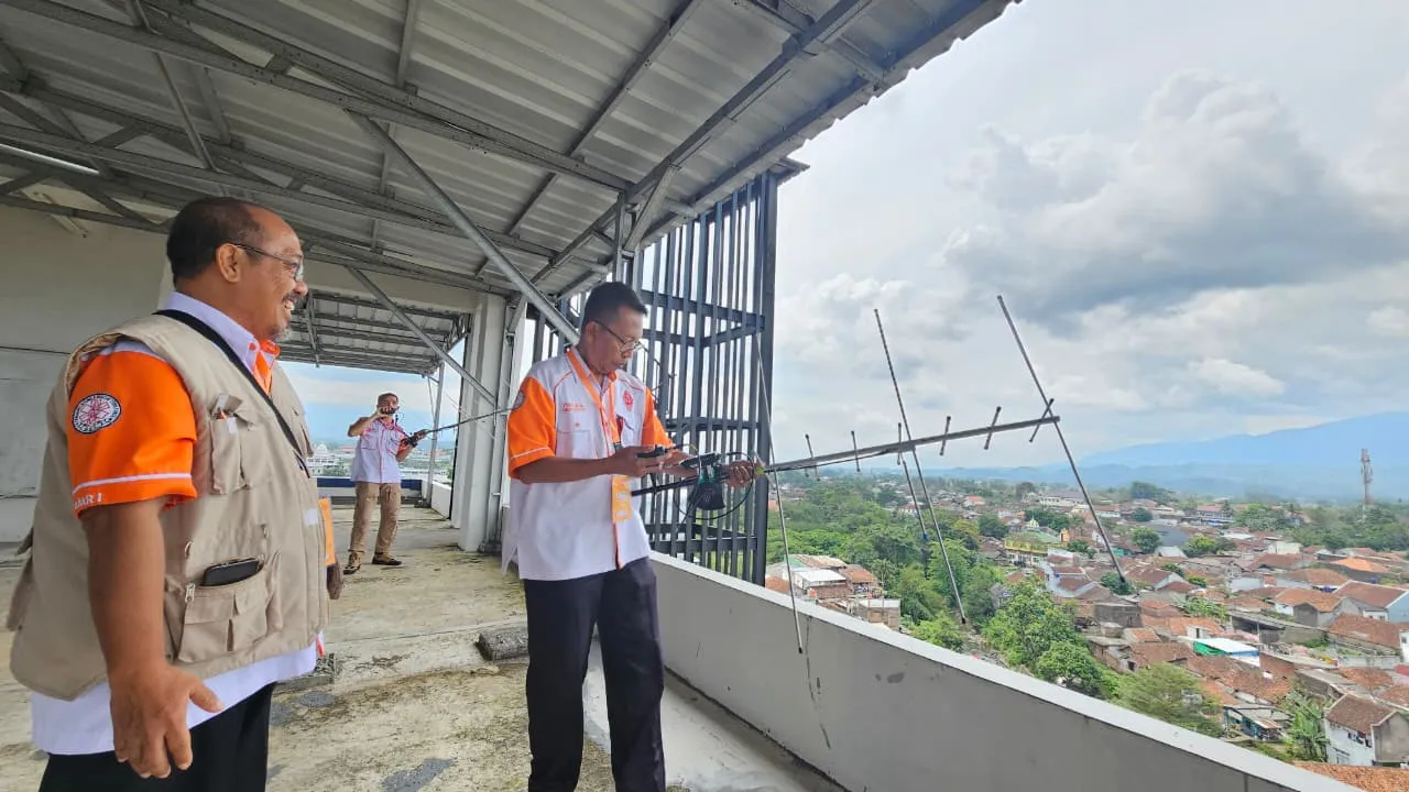 Bimbingan Teknis Amatir Radio - KOMDIGI