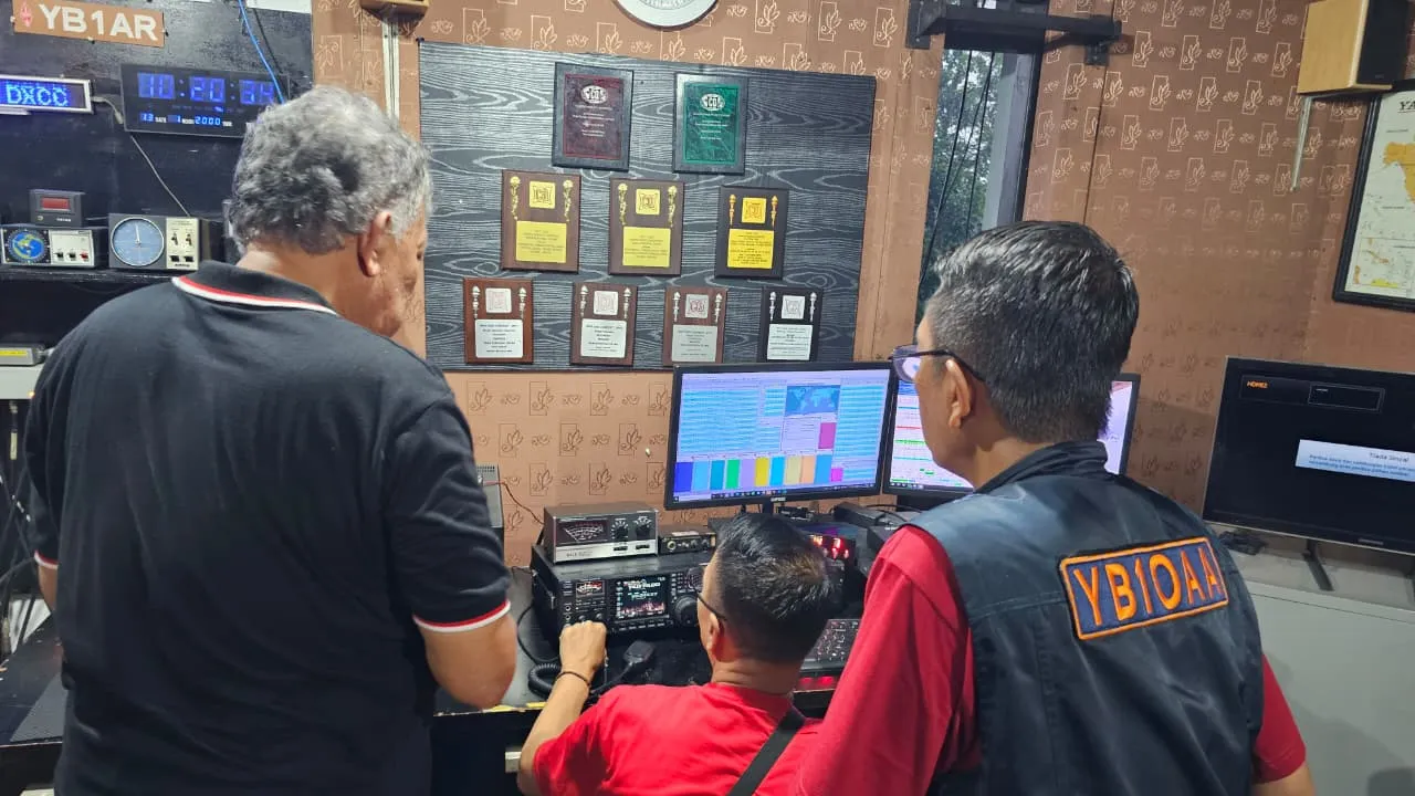Special Event Station 141 Th Raden Dewi Sartika (8A141RDS)