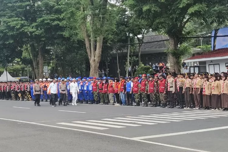 Apel Kesiapsiagaan Penanggulangan Bencana bersama Polda Jabar di Depan Gedung Sate