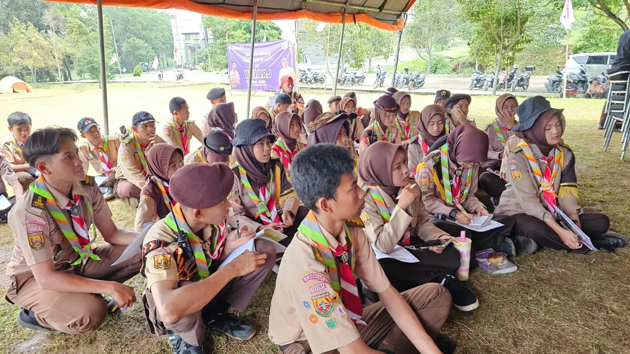 Kegiatan Hari Kedua JOTA-JOTI 2025 Kwarcab Kabupaten Bandung Barat Bersama ORARI Lokal Kabupaten Bandung Barat