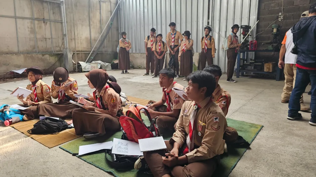 Kegiatan Hari Kedua JOTA-JOTI 2025 Kwarcab Bojonagara Bersama ORARI Lokal Bojonagara
