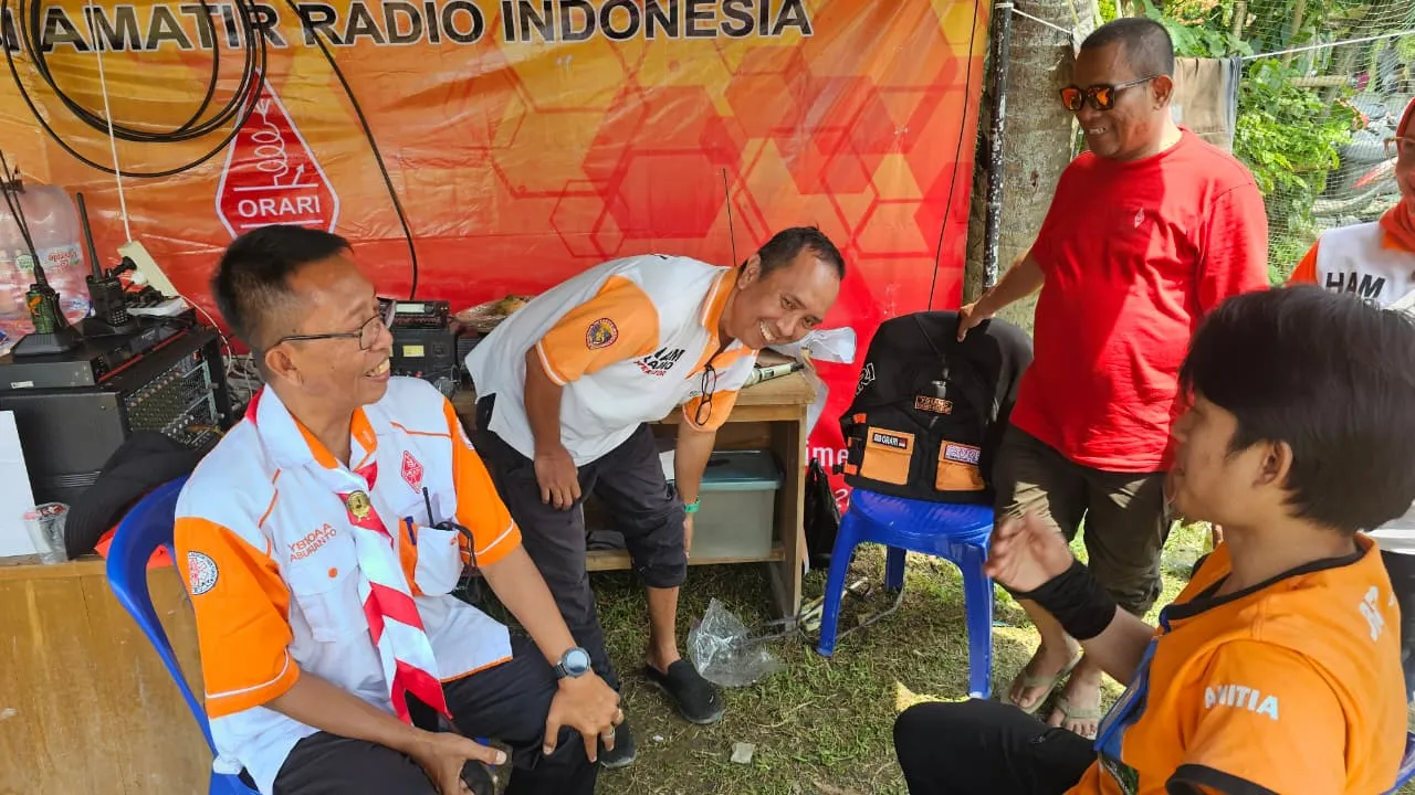 Kegiatan Hari Kedua JOTA-JOTI 2025 Kwarcab Kabupaten Purwakarta Bersama ORARI Lokal Kabupaten Purwakarta