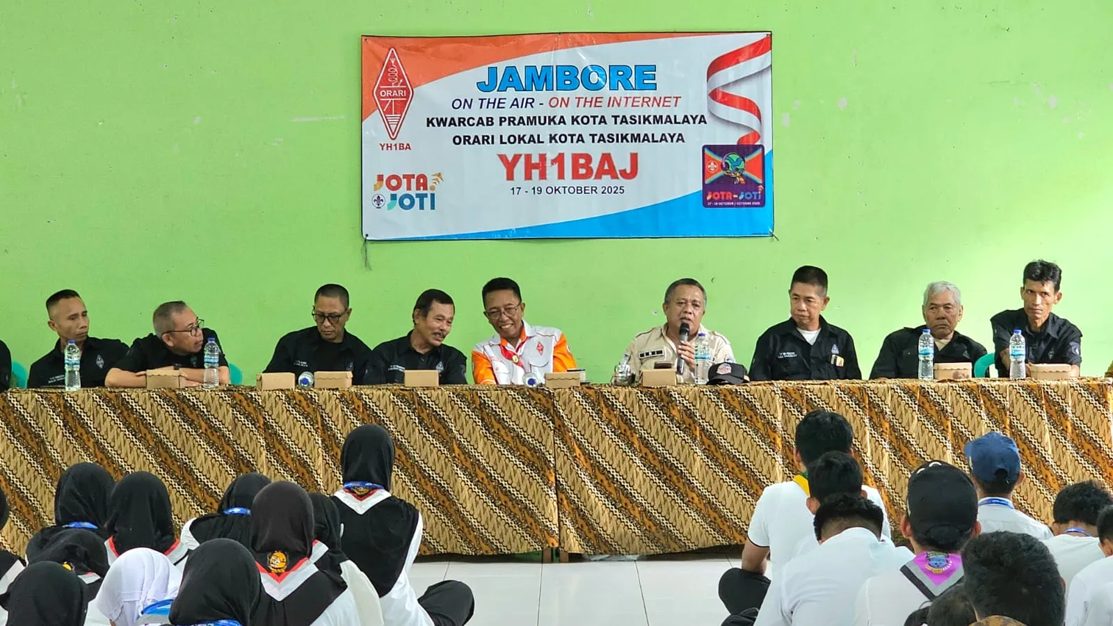 Kegiatan Hari Ke-3 JOTA-JOTI 2025 Kwarcab Kota Tasikmalaya Bersama ORARI Lokal Kota Tasikmalaya