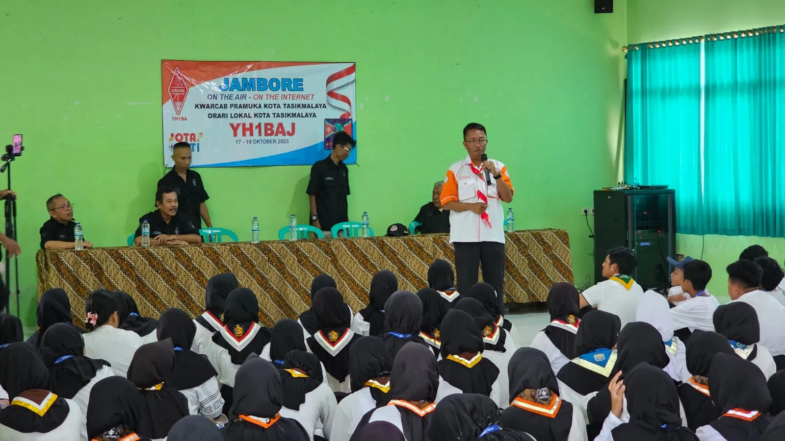 Kegiatan Hari Ke-3 JOTA-JOTI 2025 Kwarcab Kota Tasikmalaya Bersama ORARI Lokal Kota Tasikmalaya