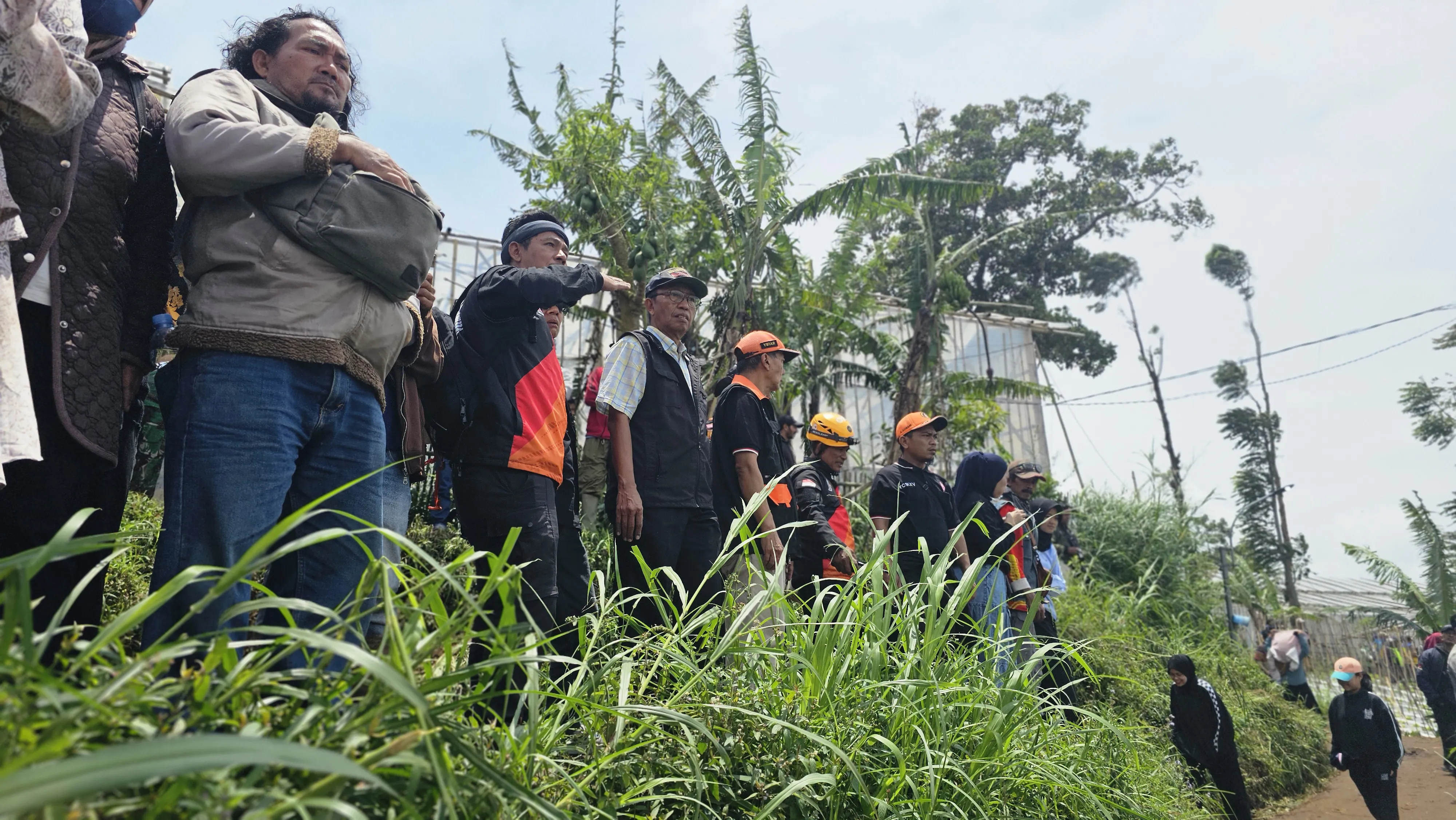 Dukungan Komunikasi dan Evakuasi Bencana Tanah Longsor Desa Pasirlangu