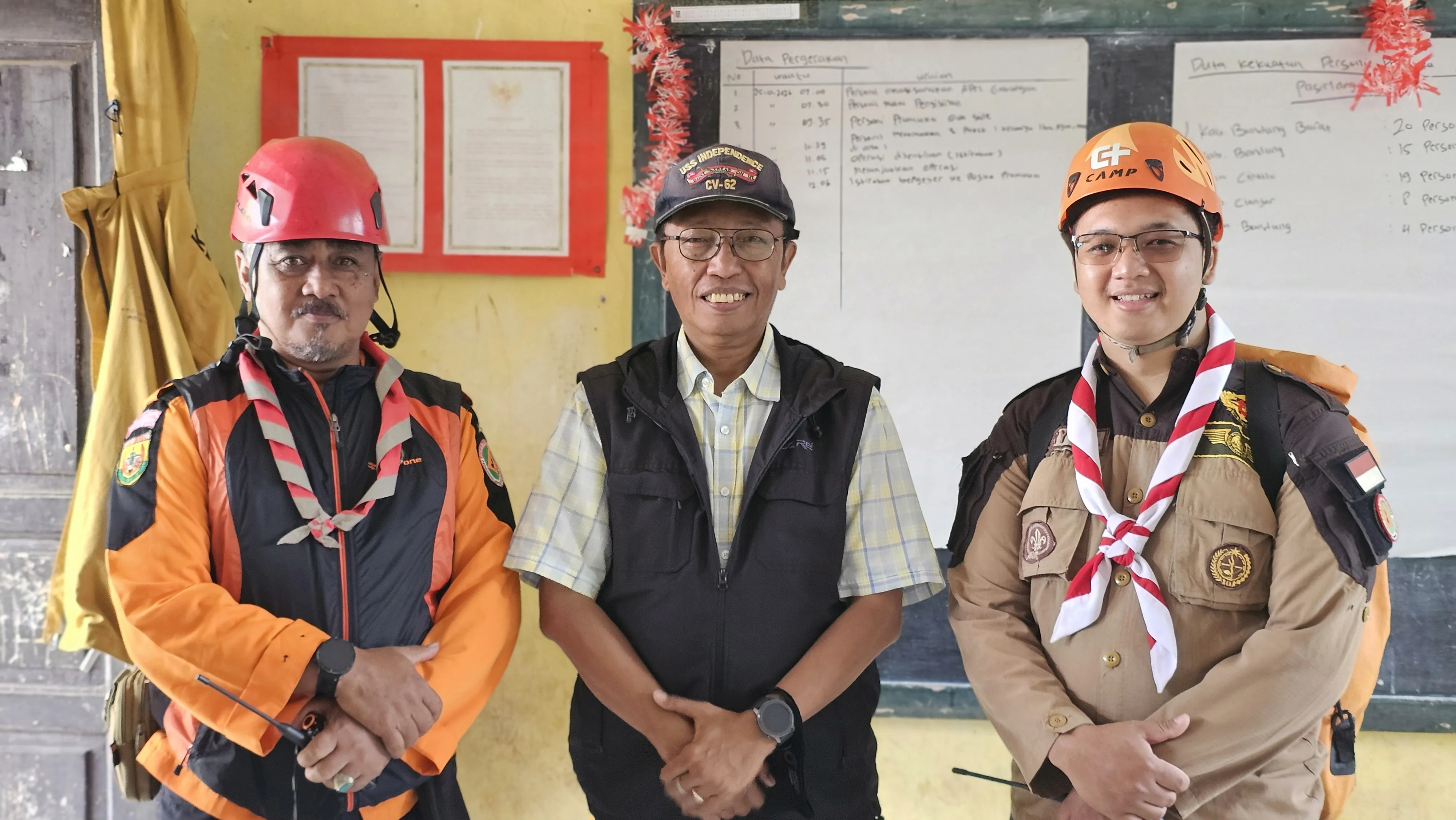 Dukungan Komunikasi dan Evakuasi Bencana Tanah Longsor Desa Pasirlangu