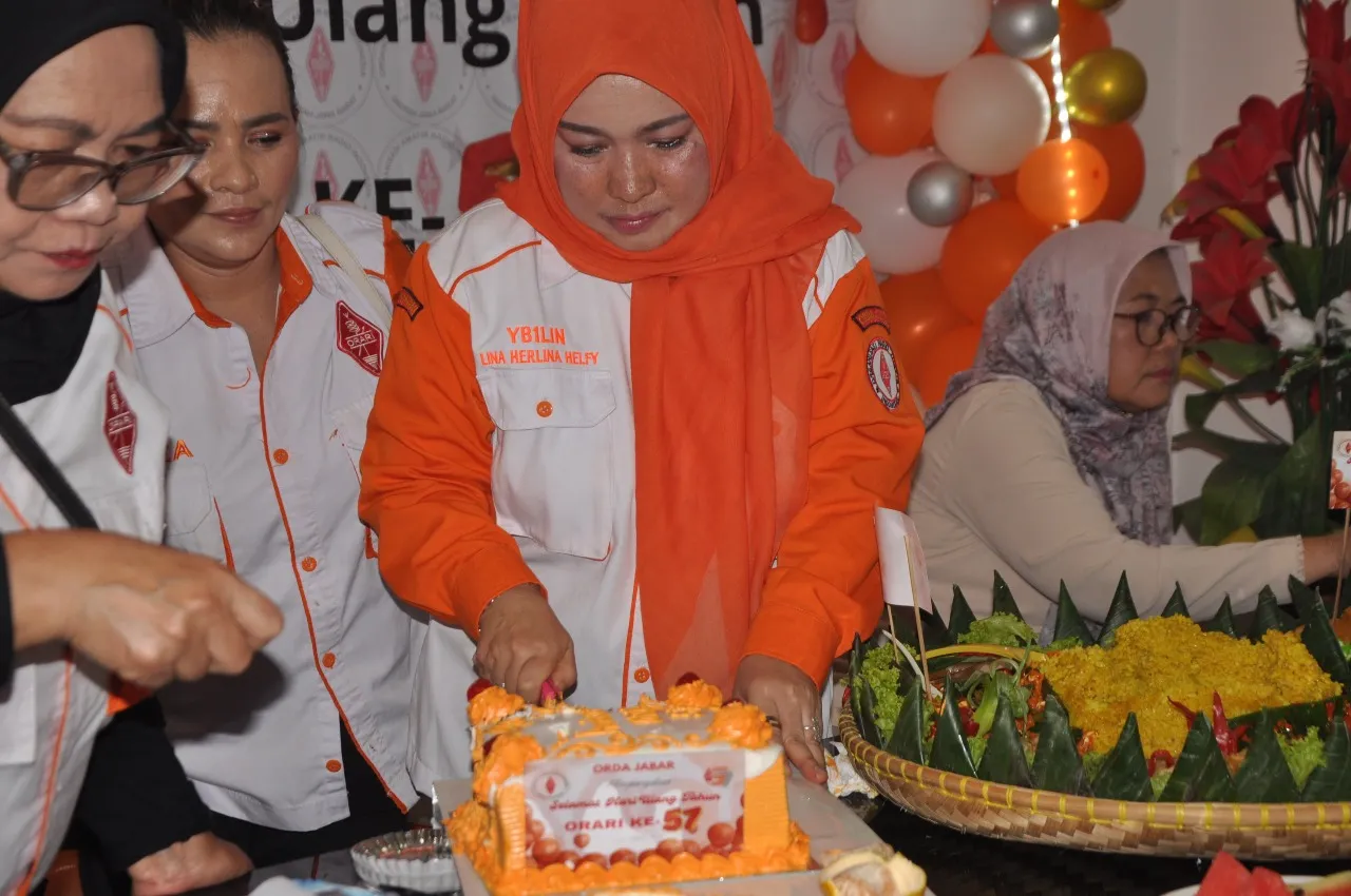 Orari Anniversary 57 - 2025